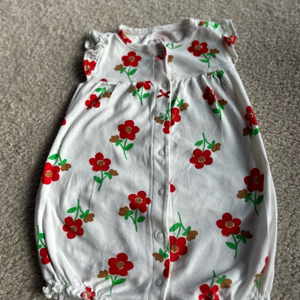 Carter’s 18month Rompers-Great Condition - Picture 6 of 8
